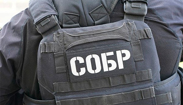 В Москве при содействии сотрудников СОБР «Столица» Росгвардии задержан подозреваемый в разбое и незаконном хранении оружия и боеприпасов