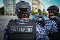 В столице росгвардейцы задержали мужчину, подозреваемого в незаконном обороте наркотиков